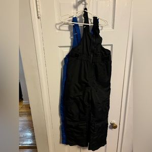 Brand new with tags kids 5t snow bibs from Target.